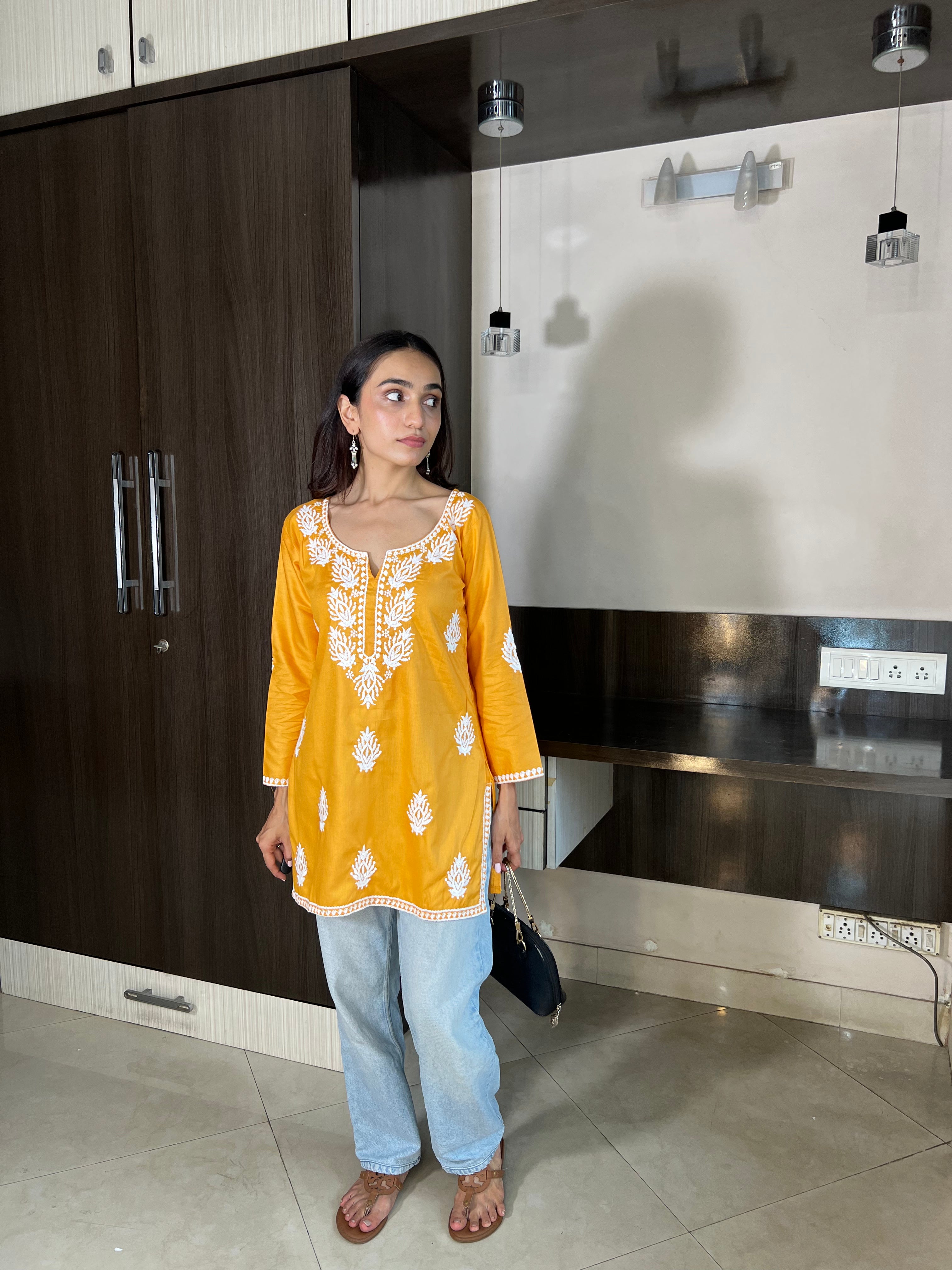 Samaira Yellow Short Kurta – Traditional Lucknowi Embroidery