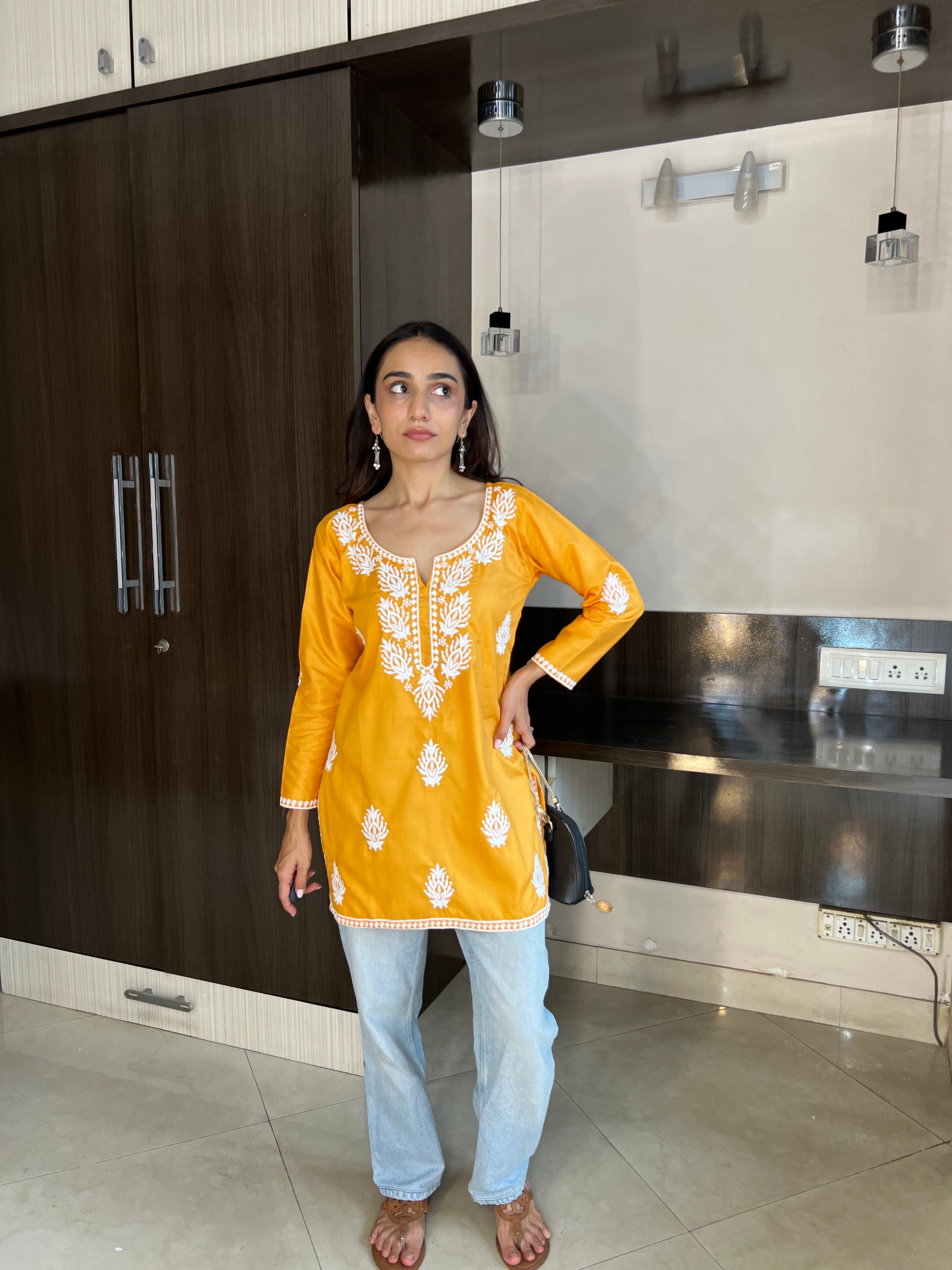 Samaira Yellow Short Kurta – Traditional Lucknowi Embroidery