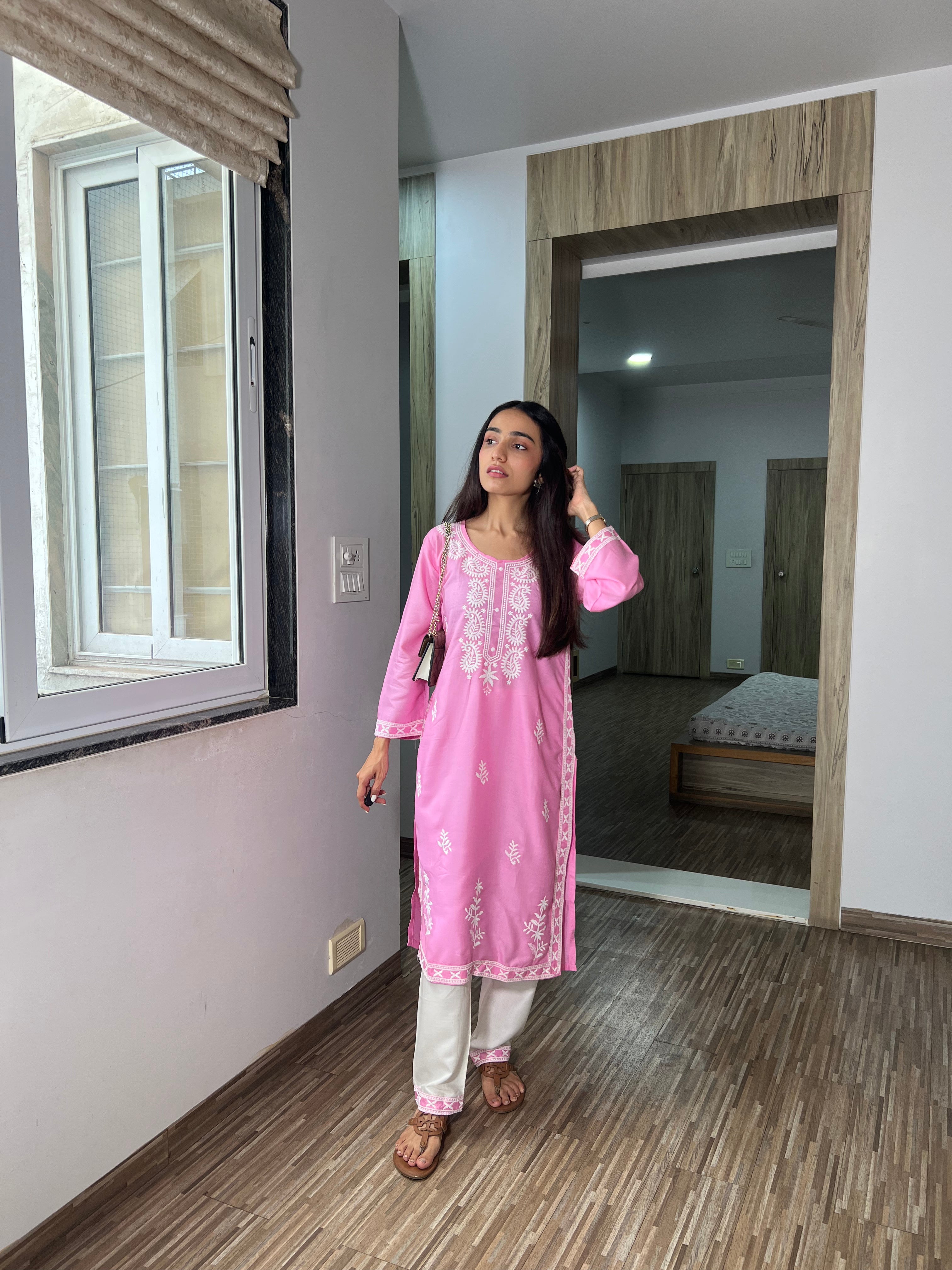 Husna Baby Pink Chikankari Kurta & Pant Set – Elegant Ethnic Wear