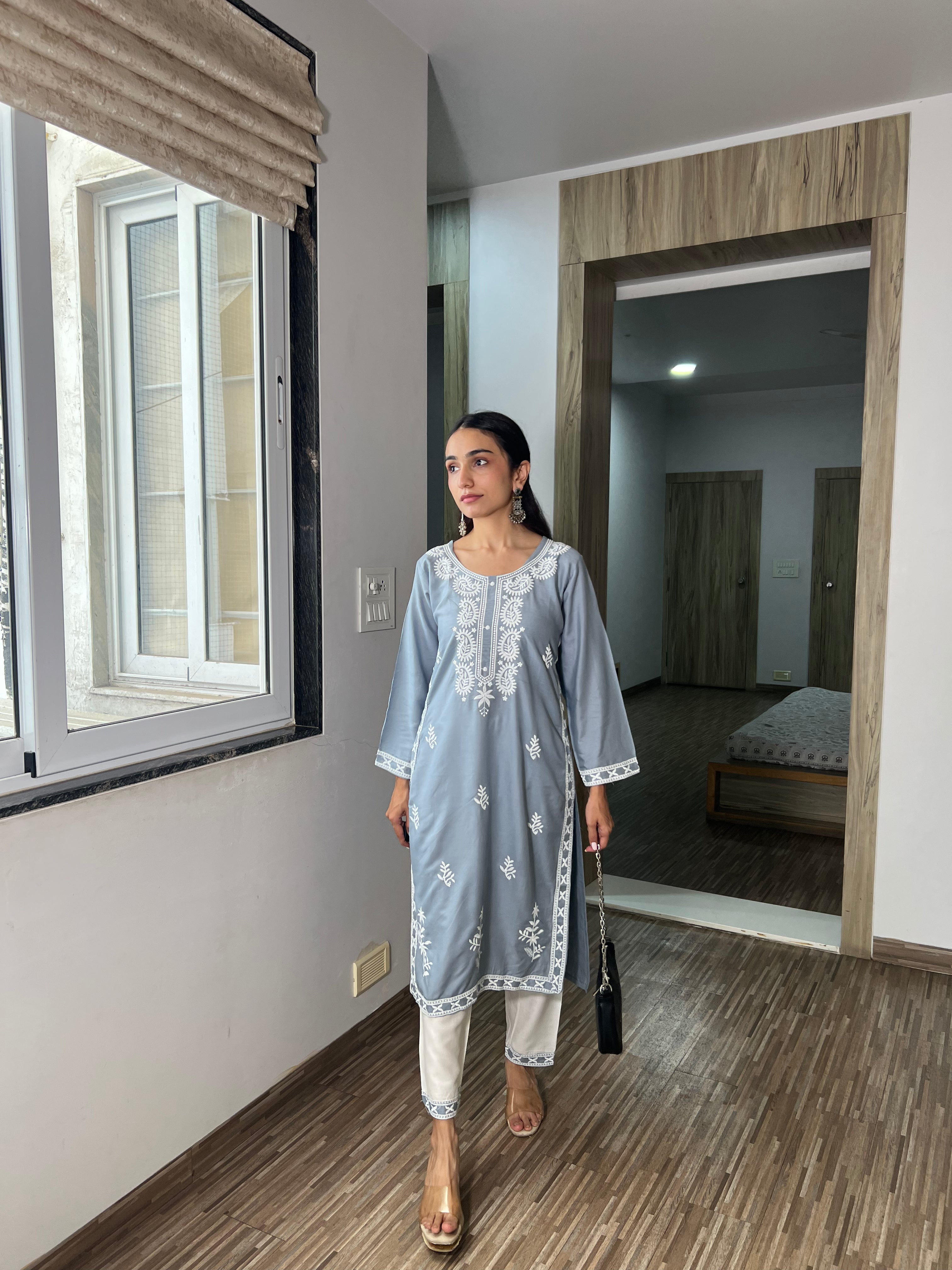Husna Grey Chikankari Kurta & Pant Set – Elegant Ethnic Wear